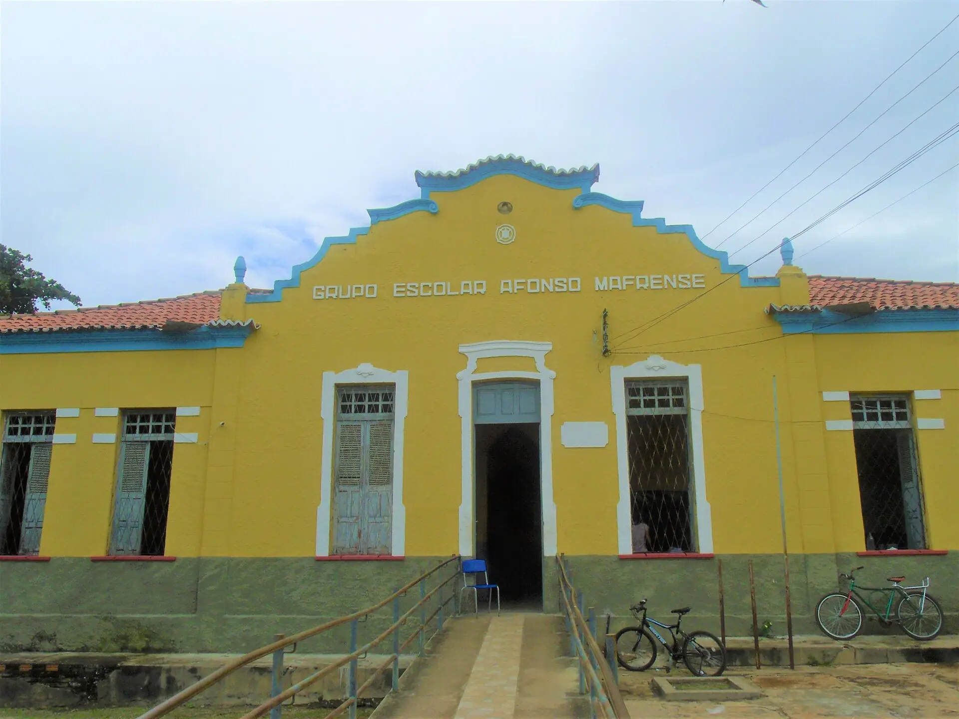 Altos